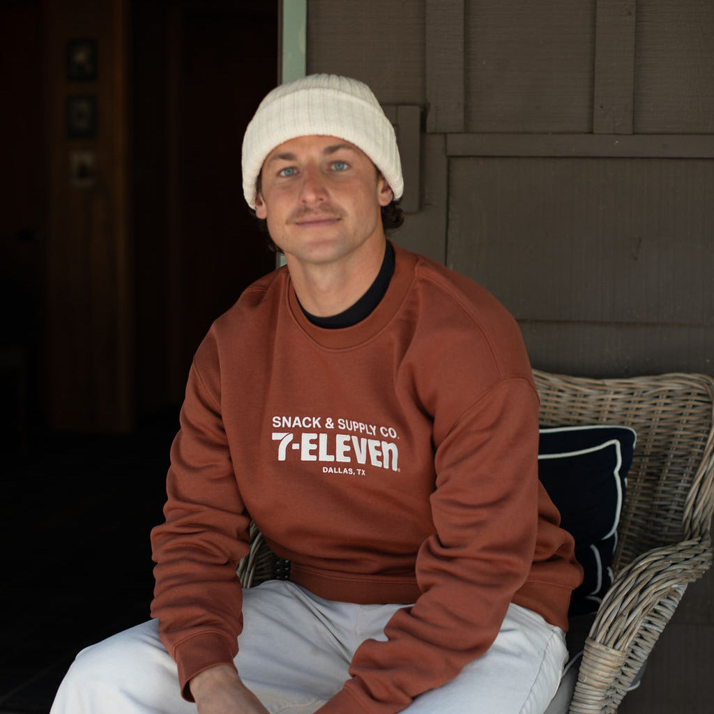 Snack & Supply Embroidered Crewneck – 7Collection™